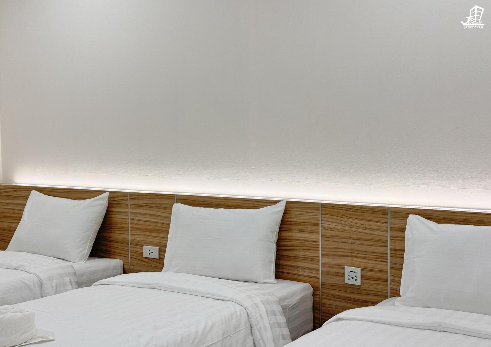 Jacky Chan Hotel Betong Buitenkant foto